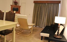 Cheerfulway Minichoro Apartamentos